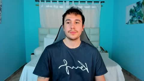 Snapshot of juan__jimenez chatting on June 4, 2026, 5:52 pm Juan online show from June 4, 2026, 5:52 pm