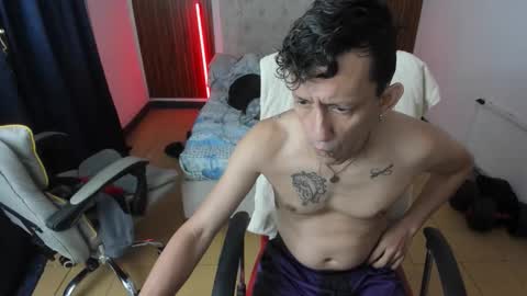 juan_and_luke online show from March 23, 2026, 9:24 am