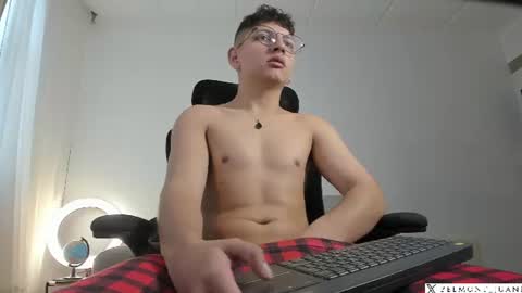 Snapshot of juan_belmont1 chatting on July 24, 2026, 4:05 pm juan_belmont1 online show from July 24, 2026, 4:05 pm