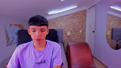 JuanSteven online show from December 21, 2024, 4:09 am