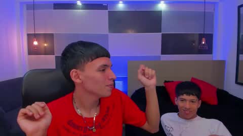 JuanSteven online show from January 19, 2025, 1:01 pm