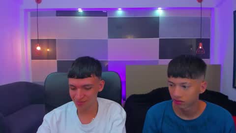 JuanSteven online show from February 4, 2025, 4:59 am