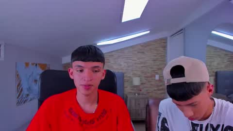 JuanSteven online show from March 5, 2025, 7:38 am