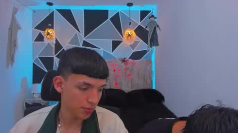 JuanSteven online show from October 15, 2025, 4:34 am