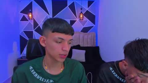 JuanSteven online show from November 19, 2025, 4:01 am