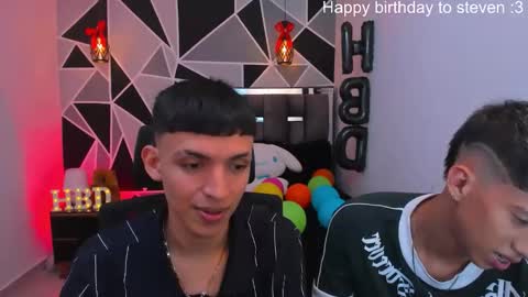 Snapshot of juan_nd_steven chatting on May 27, 2026, 9:12 pm JuanSteven online show from May 27, 2026, 9:12 pm
