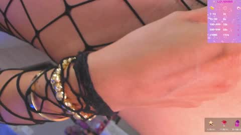 JUANA VALENTINA QUINTERO independent model  ONLY FANS --- Juanaquintero online show from January 20, 2025, 6:31 am