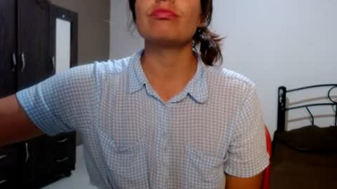 Snapshot of juana_monte chatting on June 14, 2026, 2:46 am juana_monte online show from June 14, 2026, 2:46 am