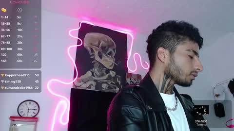 juancamilo66_ online show from September 16, 2025, 12:33 am