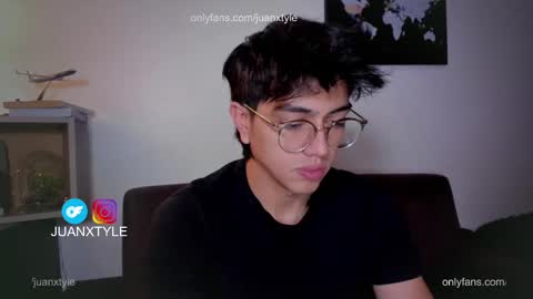 . online show from September 30, 2025, 7:19 pm