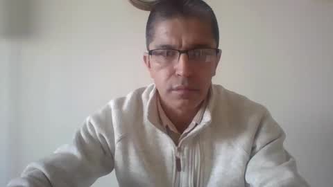 Snapshot of juanearth1 chatting on February 4, 2026, 9:20 pm juanearth1 online show from February 4, 2026, 9:20 pm