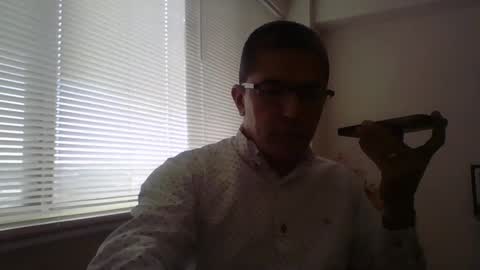 Snapshot of juanearth1 chatting on February 25, 2026, 3:32 pm juanearth1 online show from February 25, 2026, 3:32 pm