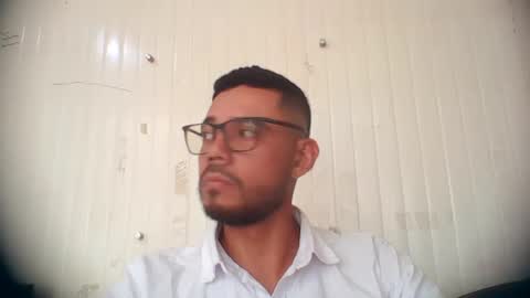 juanfe_style online show from October 8, 2025, 3:53 pm