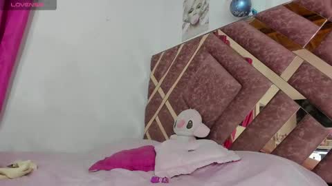 Juanita online show from May 29, 2026, 1:58 am