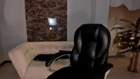 Juanita Clay online show from March 7, 2026, 7:33 pm