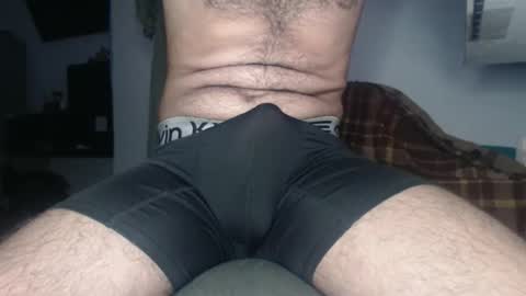 juankr1 online show from April 22, 2026, 4:04 am