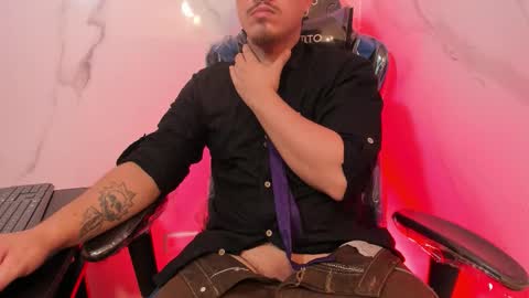 JUAN  online show from March 13, 2026, 3:51 pm