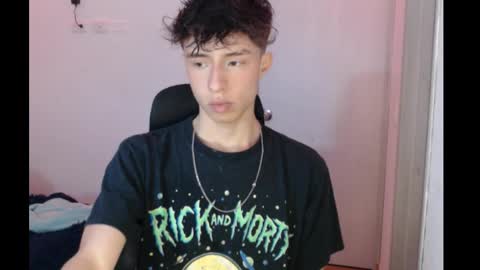 Snapshot of juanmres chatting on November 25, 2025, 2:33 am juanmres online show from November 25, 2025, 2:33 am