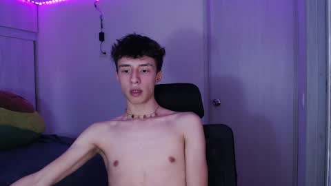 Snapshot of juanmres chatting on April 3, 2026, 9:02 pm juanmres online show from April 3, 2026, 9:02 pm