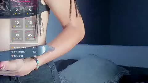 juannita_love online show from June 19, 2026, 12:37 am