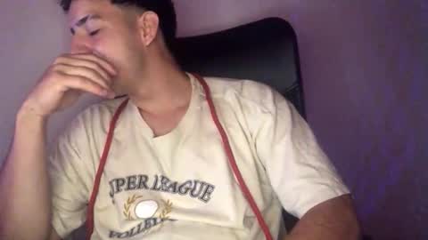 Snapshot of juannvalencia11 chatting on April 25, 2026, 2:25 am juannvalencia11 online show from April 25, 2026, 2:25 am
