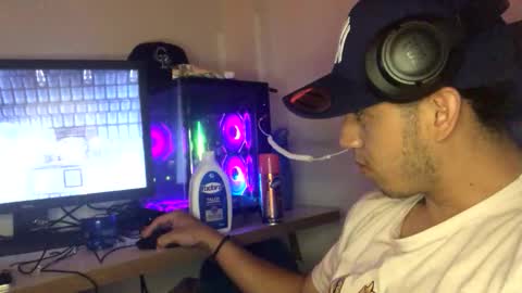 Snapshot of juannvalencia11 chatting on May 13, 2026, 3:26 am juannvalencia11 online show from May 13, 2026, 3:26 am