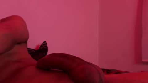 juanpzll23 online show from January 10, 2025, 2:57 am