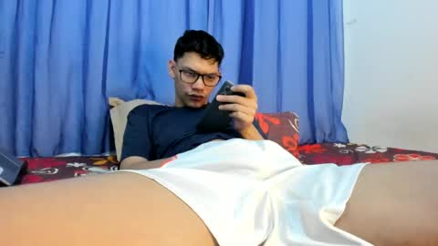 juansuarez204 online show from July 10, 2026, 7:27 pm