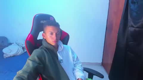 juansw66 online show from March 27, 2026, 5:46 am