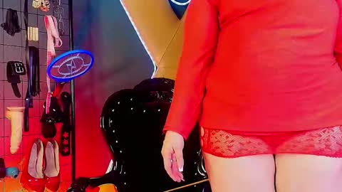 judith_mature_bdsm online show from February 24, 2026, 2:42 am