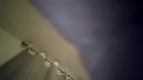 Carlos online show from March 8, 2025, 1:36 pm