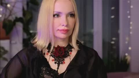 Snapshot of jugoddess chatting on July 7, 2026, 5:39 pm Goddess Julia online show from July 7, 2026, 5:39 pm