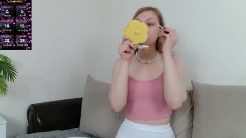 Lola  fav pattern 357595250 online show from November 13, 2025, 8:24 am