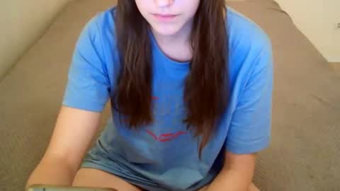 Snapshot of juicetalia chatting on September 23, 2025, 8:28 am JuiceTalia online show from September 23, 2025, 8:28 am