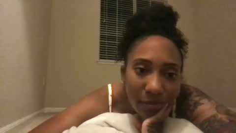 juicijazzi online show from September 12, 2025, 5:29 am