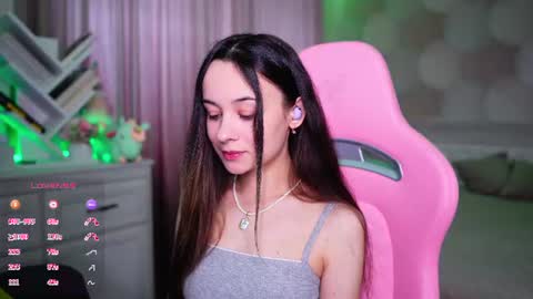 Snapshot of juicy___angel chatting on June 11, 2026, 12:03 pm Angelina online show from June 11, 2026, 12:03 pm