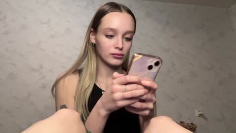 Snapshot of juicy_angels chatting on December 22, 2024, 7:52 pm alexa online show from December 22, 2024, 7:52 pm