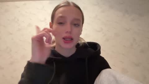 Snapshot of juicy_angels chatting on January 24, 2025, 5:53 pm alexa online show from January 24, 2025, 5:53 pm