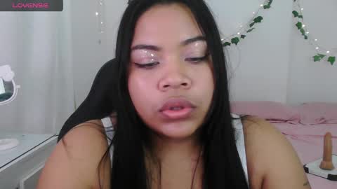 Snapshot of juicy_elenxx chatting on June 6, 2026, 10:42 am EleN online show from June 6, 2026, 10:42 am
