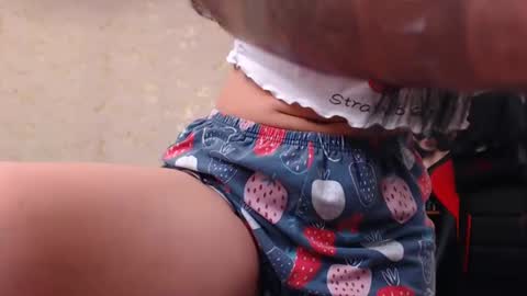 Snapshot of juicy_jesss chatting on December 8, 2024, 10:57 pm juicy_jesss online show from December 8, 2024, 10:57 pm