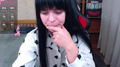 Snapshot of juicy_jesss chatting on November 5, 2025, 8:42 pm juicy_jesss online show from November 5, 2025, 8:42 pm