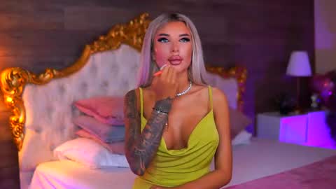 Jessye online show from June 25, 2026, 8:13 pm
