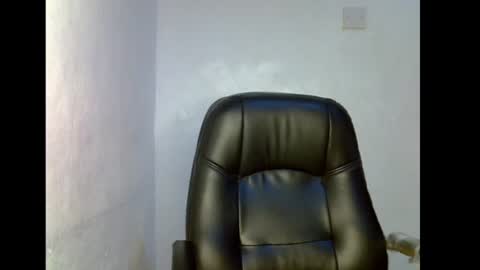 olivia online show from July 20, 2026, 10:39 am