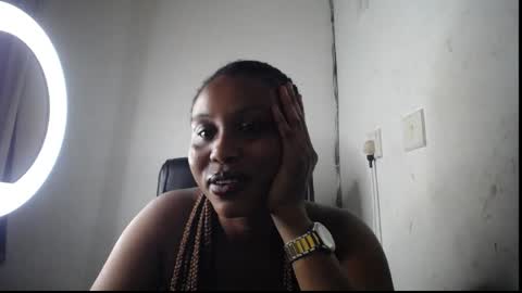 Elena online show from May 27, 2026, 7:22 pm
