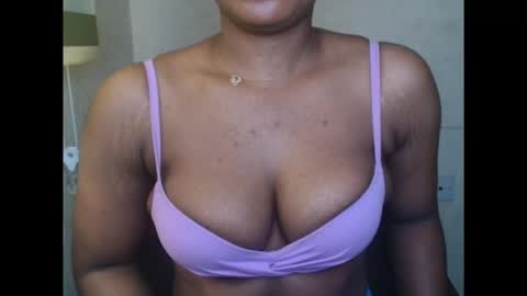 Snapshot of juicycuntx chatting on September 28, 2025, 7:03 am juicycuntx online show from September 28, 2025, 7:03 am