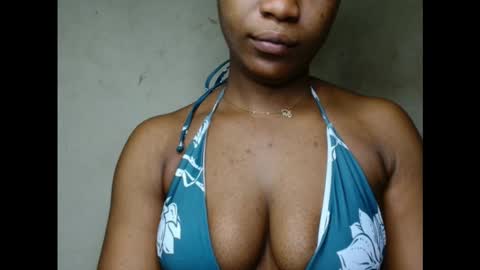 Snapshot of juicycuntx chatting on October 1, 2025, 5:13 am juicycuntx online show from October 1, 2025, 5:13 am