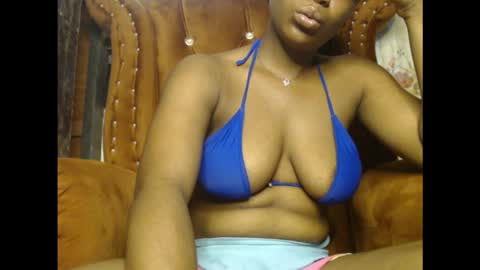 Snapshot of juicycuntx chatting on November 27, 2025, 6:37 am juicycuntx online show from November 27, 2025, 6:37 am