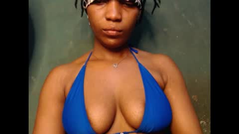 juicycuntx online show from February 4, 2026, 5:02 am