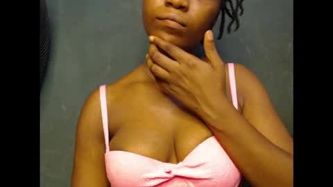 juicycuntx online show from February 11, 2026, 11:48 am