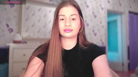 Elena online show from October 5, 2025, 1:20 pm